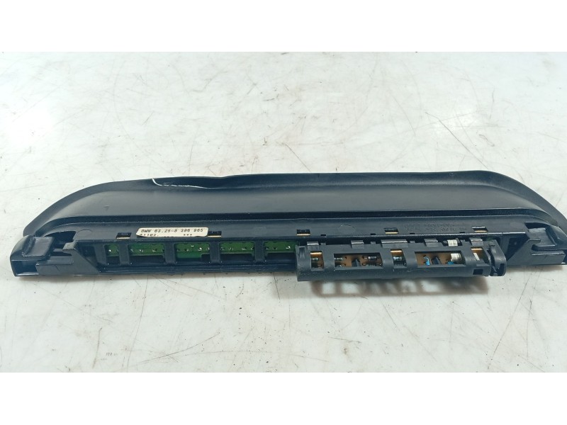 Recambio de piloto trasero central para bmw 3 (e46) 330 d referencia OEM IAM   