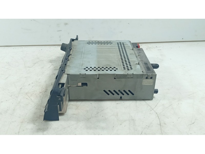 Recambio de sistema audio / radio cd para bmw 3 (e46) 330 d referencia OEM IAM   