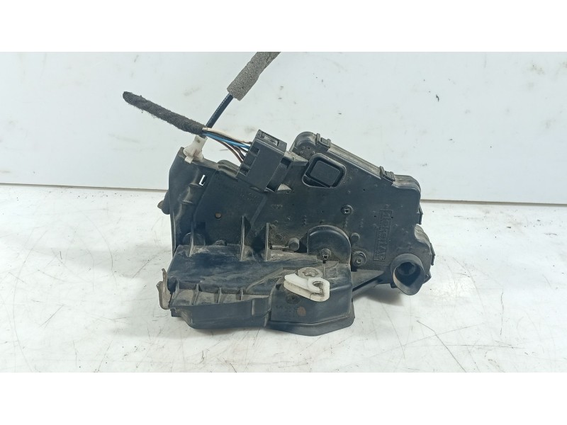 Recambio de cerradura puerta delantera izquierda para bmw 3 (e46) 330 d referencia OEM IAM   