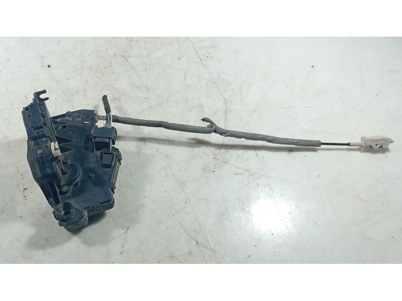 Recambio de cerradura puerta delantera izquierda para bmw 3 (e46) 330 d referencia OEM IAM   