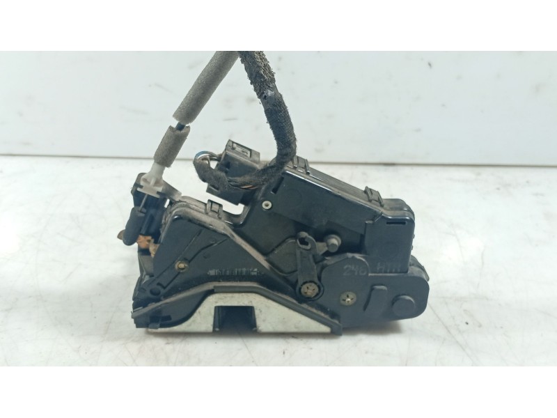 Recambio de cerradura puerta trasera derecha para bmw 3 (e46) 330 d referencia OEM IAM   