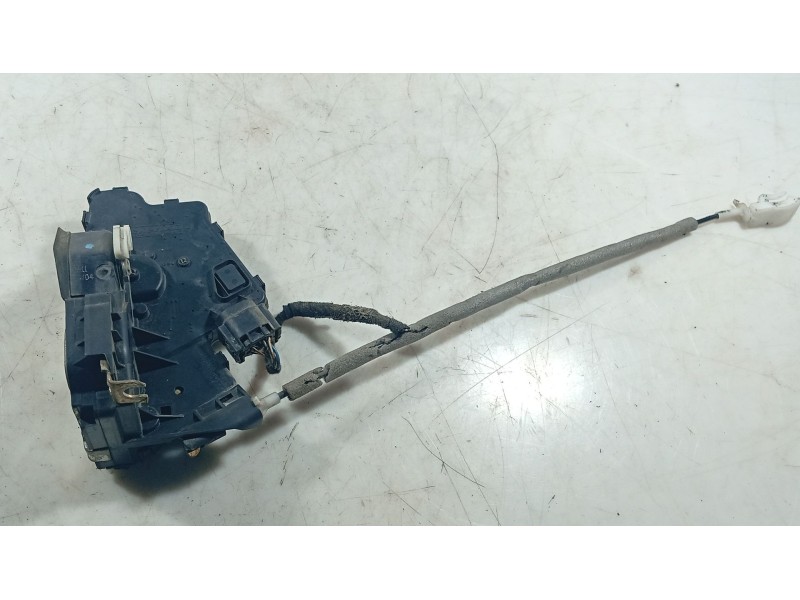 Recambio de cerradura puerta trasera derecha para bmw 3 (e46) 330 d referencia OEM IAM   