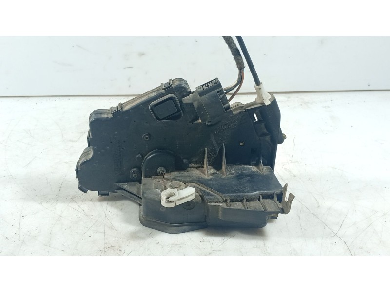 Recambio de cerradura puerta delantera derecha para bmw 3 (e46) 330 d referencia OEM IAM   