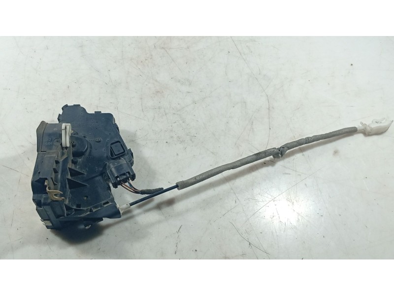 Recambio de cerradura puerta delantera derecha para bmw 3 (e46) 330 d referencia OEM IAM   