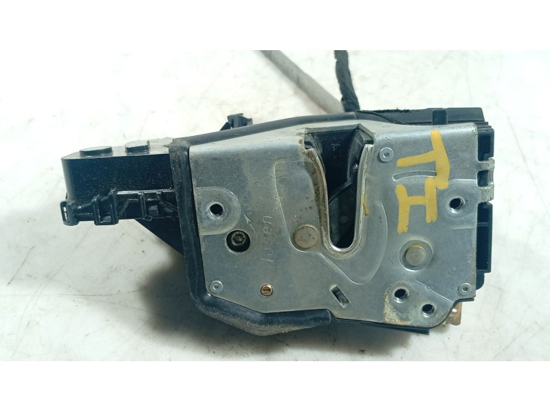 Recambio de cerradura puerta trasera izquierda para bmw 3 (e46) 330 d referencia OEM IAM   