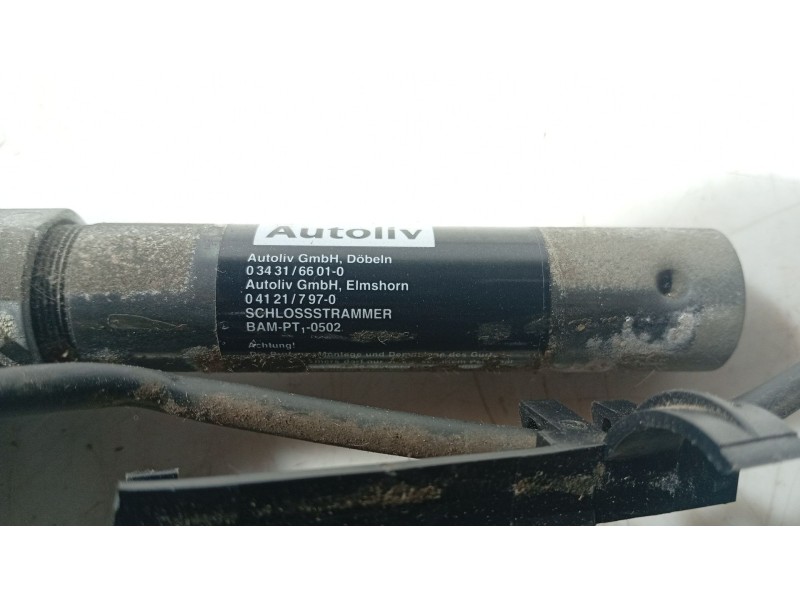 Recambio de anclaje cinturon delantero izquierdo para bmw 3 (e46) 330 d referencia OEM IAM   