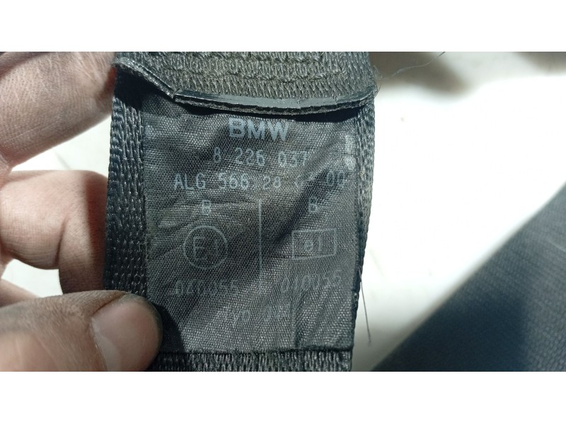 Recambio de cinturon seguridad trasero central para bmw 3 (e46) 330 d referencia OEM IAM   