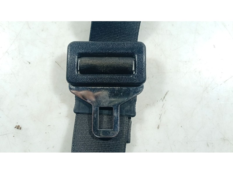 Recambio de cinturon seguridad trasero central para bmw 3 (e46) 330 d referencia OEM IAM   