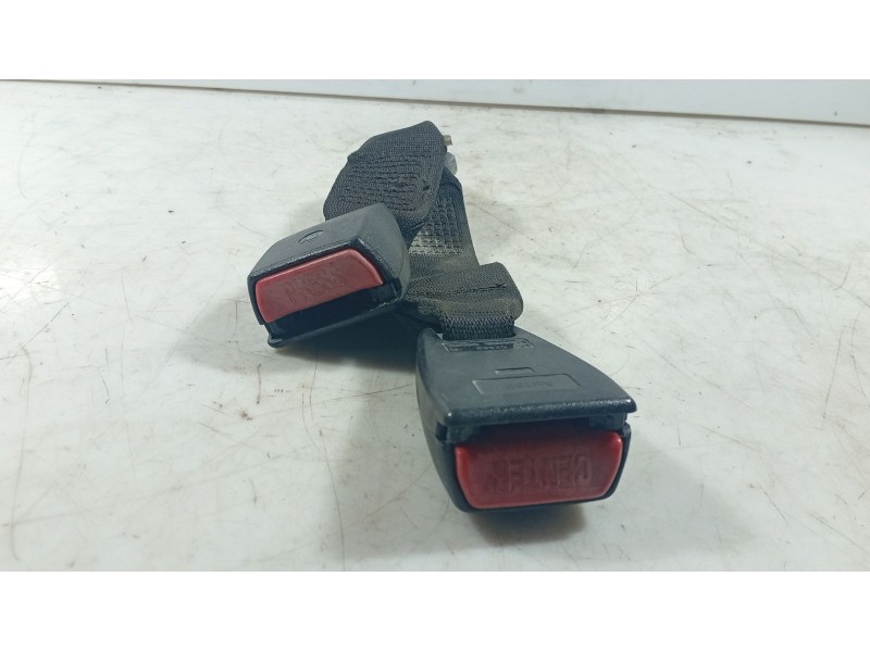Recambio de anclaje cinturon trasero derecho para bmw 3 (e46) 330 d referencia OEM IAM   