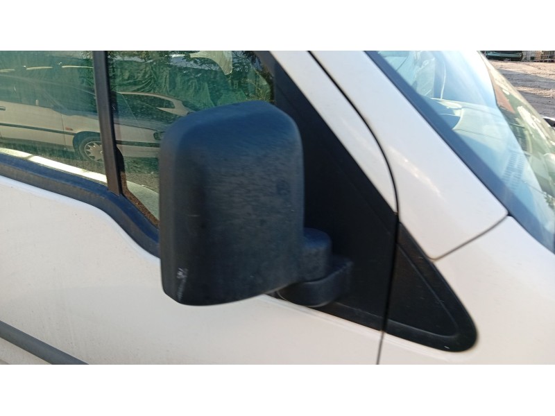 ford tourneo connect del año 2005
