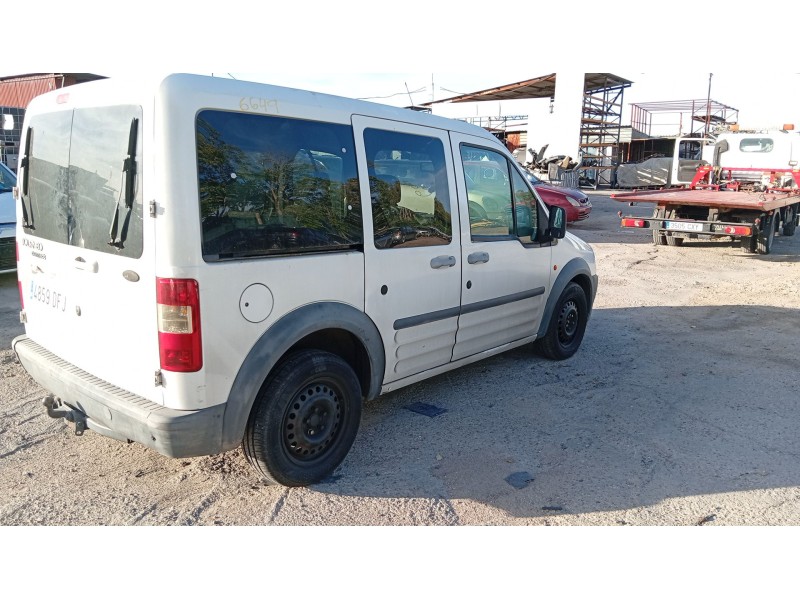 ford tourneo connect del año 2005