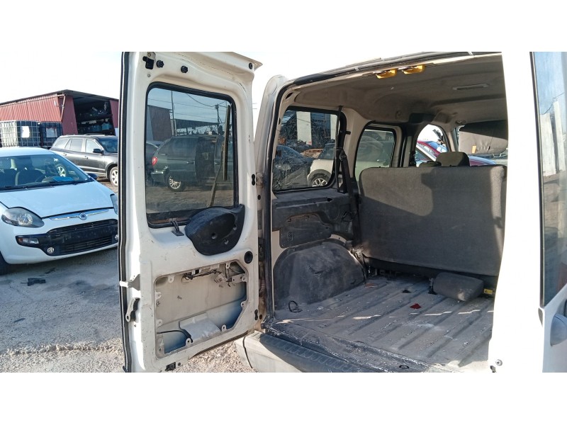 ford tourneo connect del año 2005