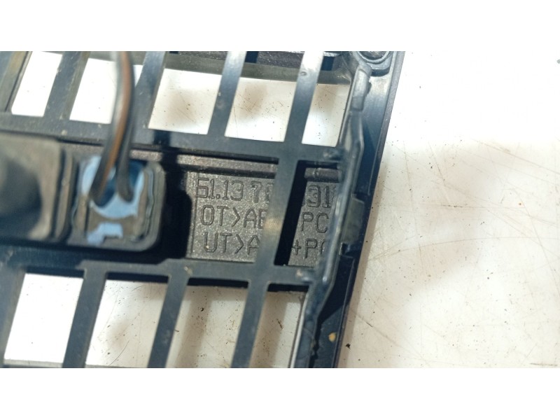 Recambio de moldura para bmw 3 (e46) 330 d referencia OEM IAM   