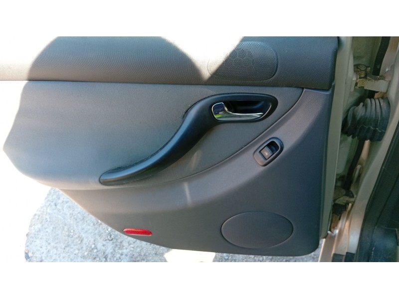 seat toledo ii (1m2) del año 2003