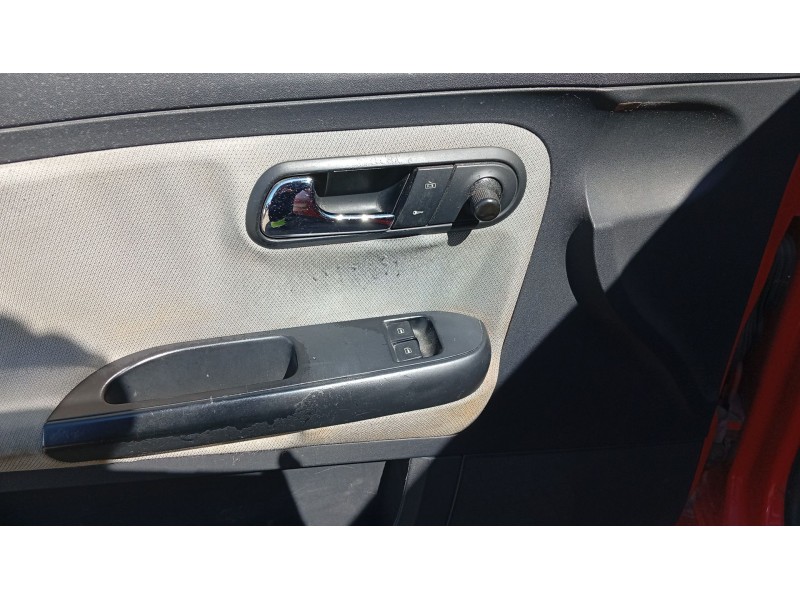 seat ibiza iii (6l1) del año 2002