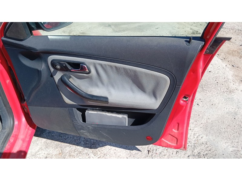 seat ibiza iii (6l1) del año 2002