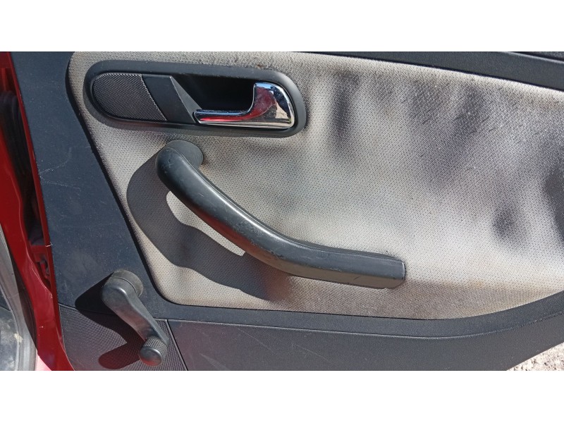 seat ibiza iii (6l1) del año 2002