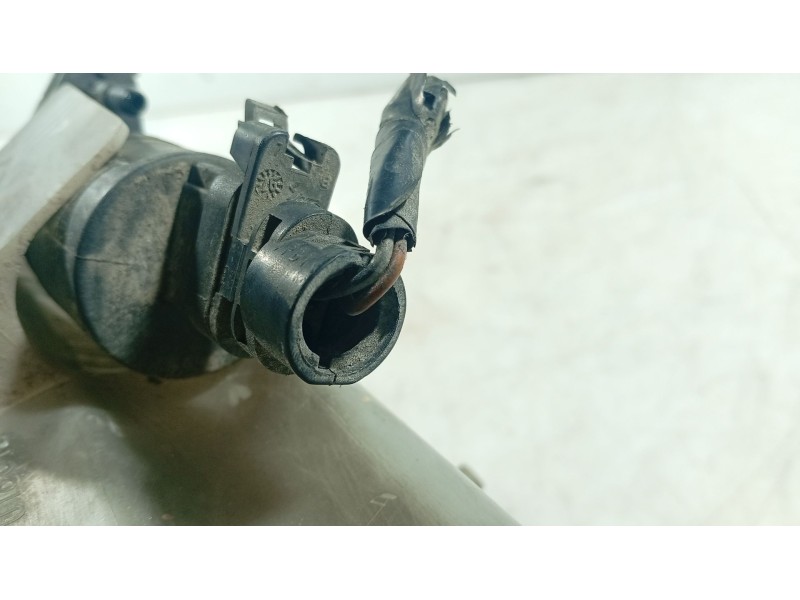 Recambio de deposito limpia para bmw 3 (e46) 330 d referencia OEM IAM   