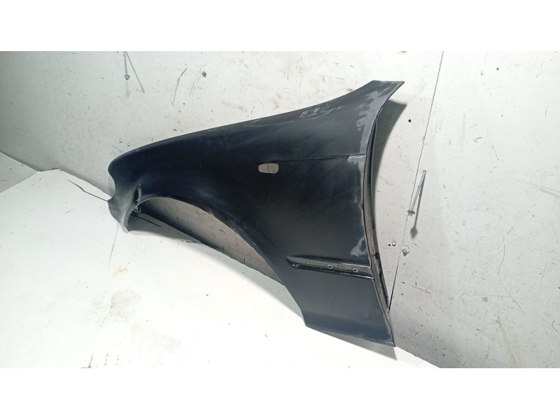 Recambio de aleta delantera izquierda para bmw 3 (e46) 330 d referencia OEM IAM   