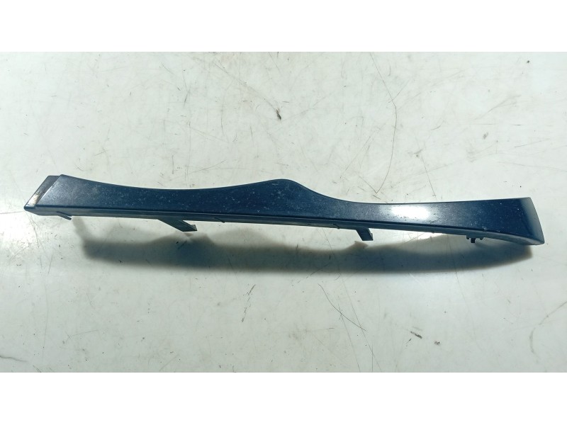 Recambio de moldura para bmw 3 (e46) 330 d referencia OEM IAM   
