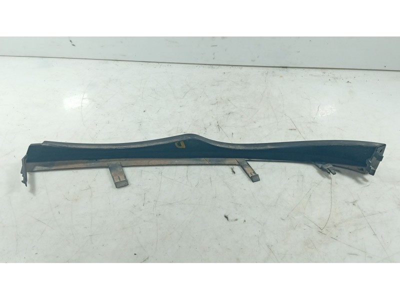 Recambio de moldura para bmw 3 (e46) 330 d referencia OEM IAM   
