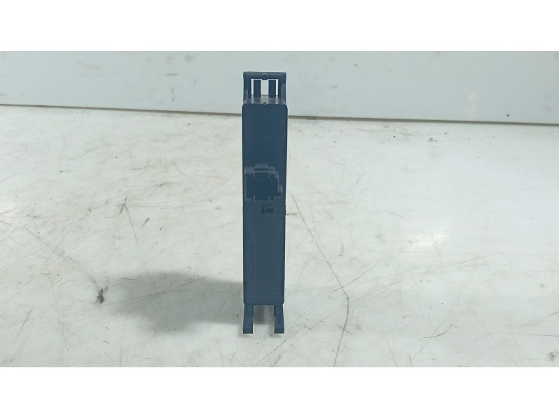 Recambio de mando elevalunas delantero izquierdo para bmw 3 (e46) 330 d referencia OEM IAM   