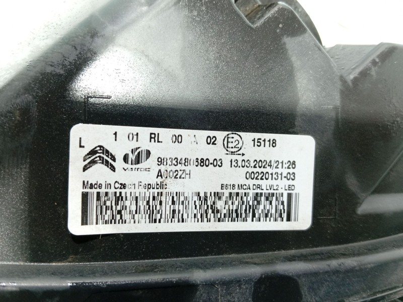 Recambio de faro izquierdo para citroën c3 iii (sx) 1.2 puretech 82 referencia OEM IAM   