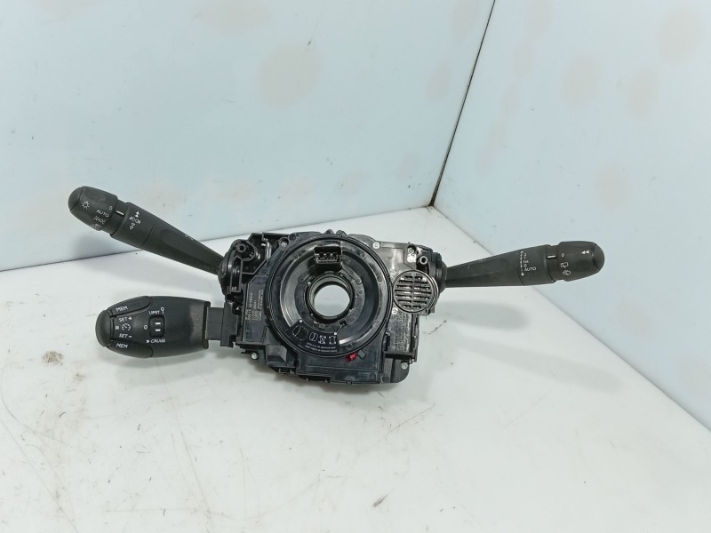 Recambio de mando volante para citroën c3 iii (sx) 1.2 puretech 82 referencia OEM IAM   