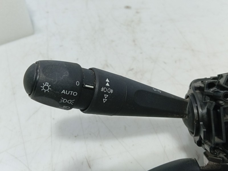 Recambio de mando volante para citroën c3 iii (sx) 1.2 puretech 82 referencia OEM IAM   