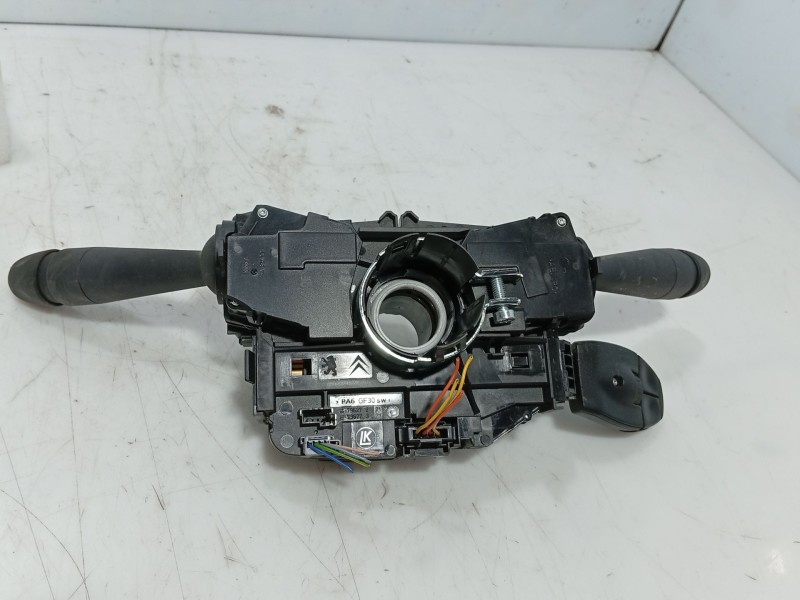 Recambio de mando volante para citroën c3 iii (sx) 1.2 puretech 82 referencia OEM IAM   