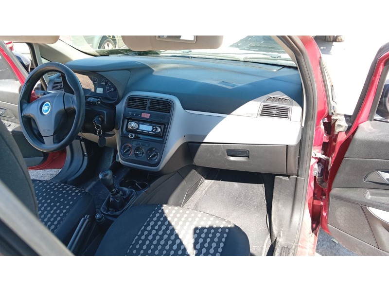 fiat grande punto (199_) del año 2006