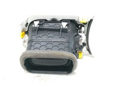 Recambio de aireador lateral izquierdo para citroën c3 iii (sx) 1.2 puretech 82 referencia OEM IAM    2