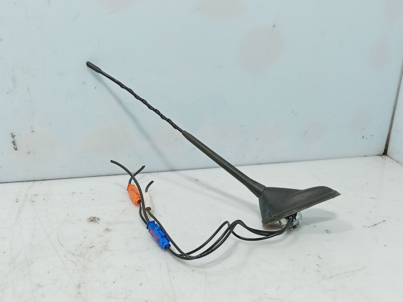 Recambio de antena para citroën c3 iii (sx) 1.2 puretech 82 referencia OEM IAM   