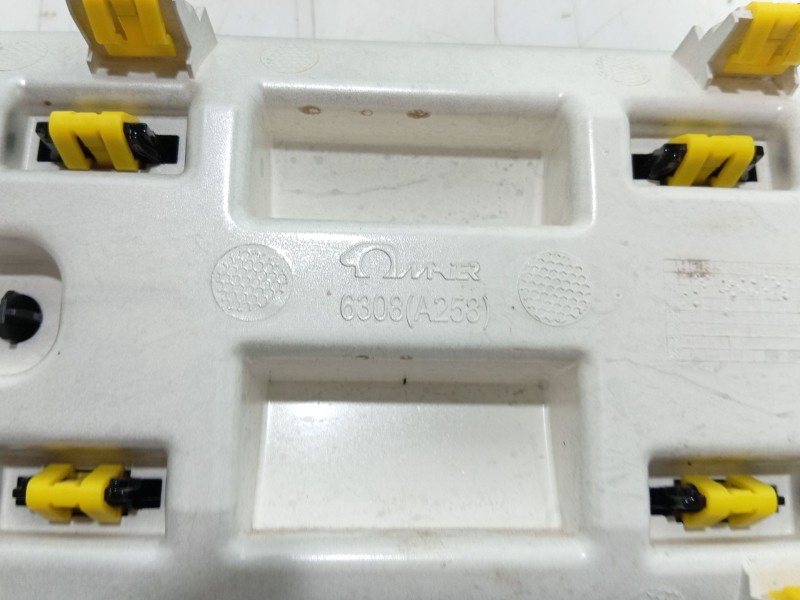 Recambio de moldura para citroën c3 iii (sx) 1.2 puretech 82 referencia OEM IAM   