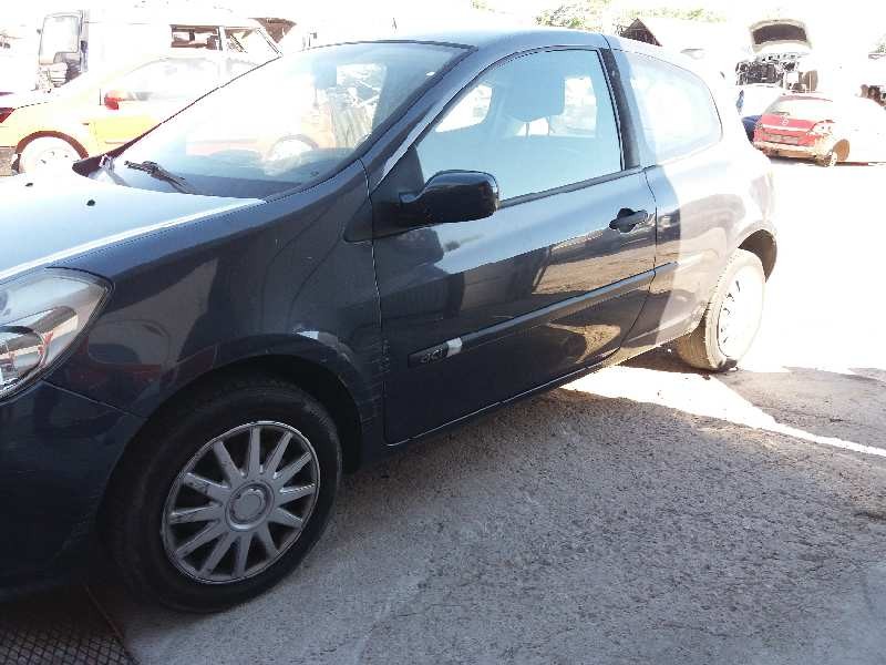 renault clio iii 1.5 dci diesel cat   |   0.05 - ... | 2005 | 86 cv / 63 kw del año 2005