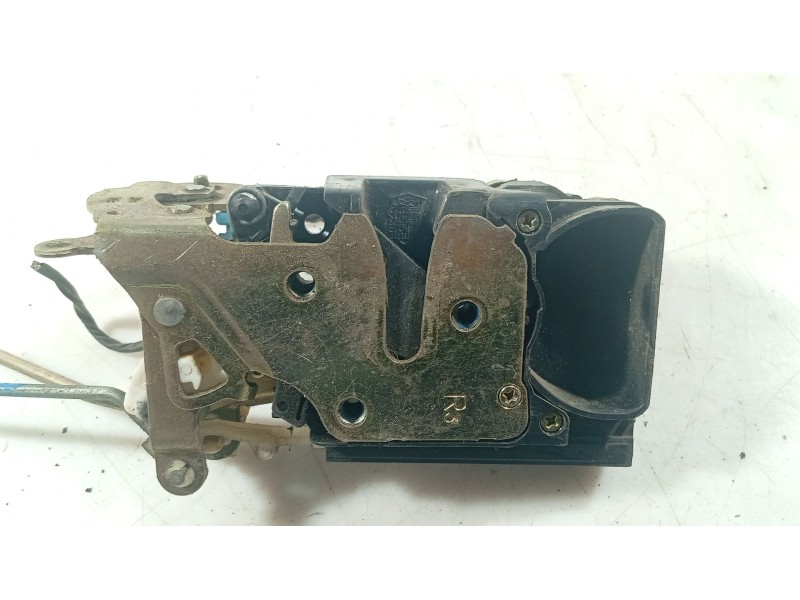Recambio de cerradura puerta delantera derecha para chevrolet lacetti (j200) 1.6 referencia OEM IAM   