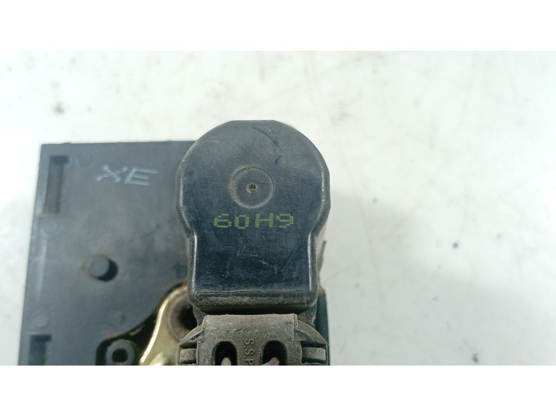 Recambio de cerradura puerta delantera derecha para chevrolet lacetti (j200) 1.6 referencia OEM IAM   