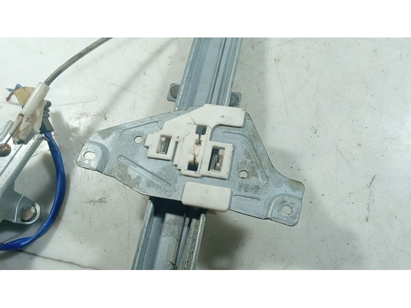 Recambio de elevalunas trasero derecho para chevrolet lacetti (j200) 1.6 referencia OEM IAM   