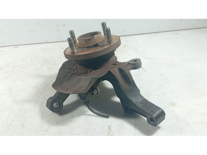 Recambio de mangueta delantera izquierda para chevrolet lacetti (j200) 1.6 referencia OEM IAM   