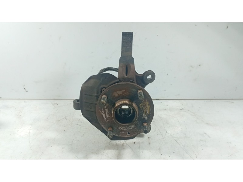 Recambio de mangueta delantera derecha para chevrolet lacetti (j200) 1.6 referencia OEM IAM   