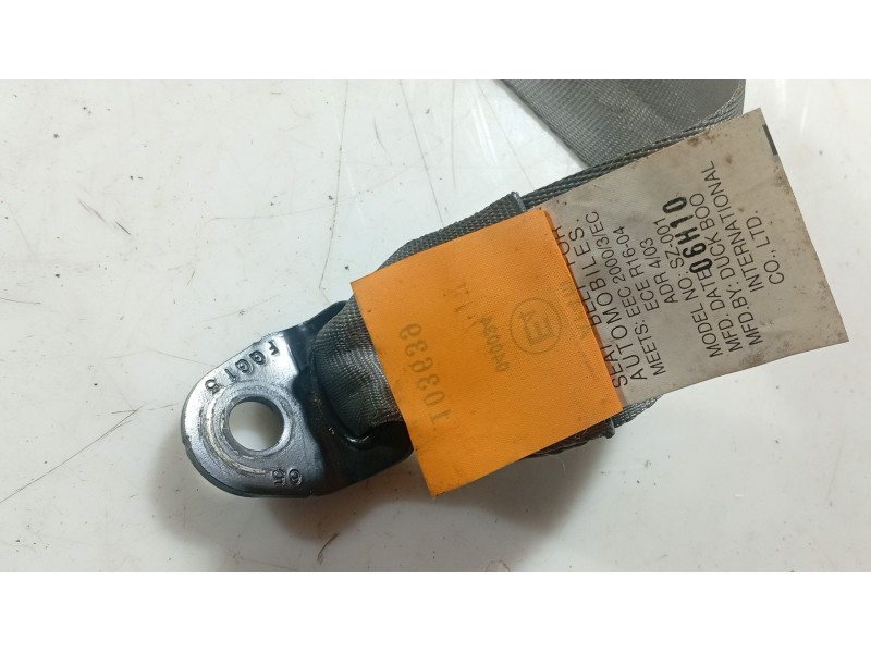 Recambio de cinturon seguridad trasero central para chevrolet lacetti (j200) 1.6 referencia OEM IAM   