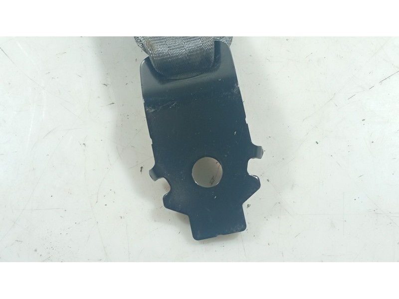 Recambio de anclaje cinturon trasero derecho para chevrolet lacetti (j200) 1.6 referencia OEM IAM   