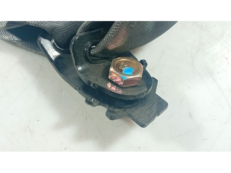 Recambio de anclaje cinturon trasero central para chevrolet lacetti (j200) 1.6 referencia OEM IAM   