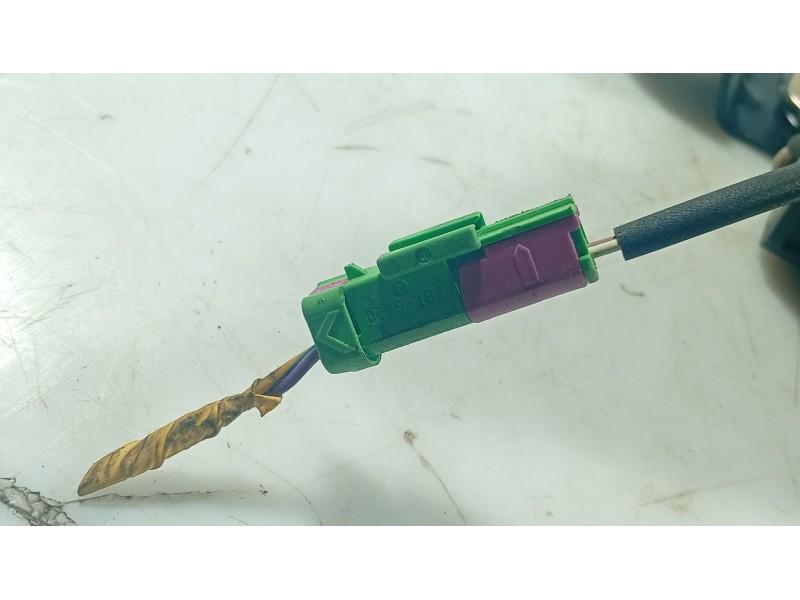 Recambio de cinturon seguridad delantero izquierdo para chevrolet lacetti (j200) 1.6 referencia OEM IAM   