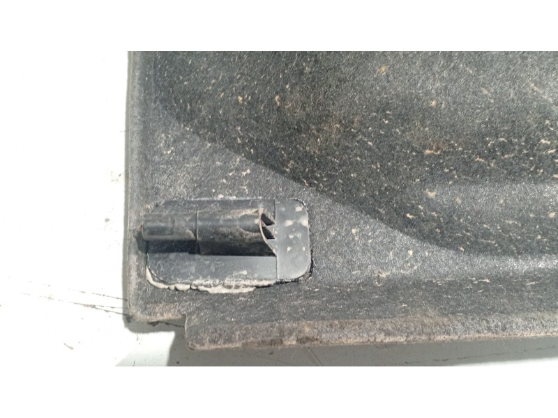 Recambio de bandeja trasera para chevrolet lacetti (j200) 1.6 referencia OEM IAM   