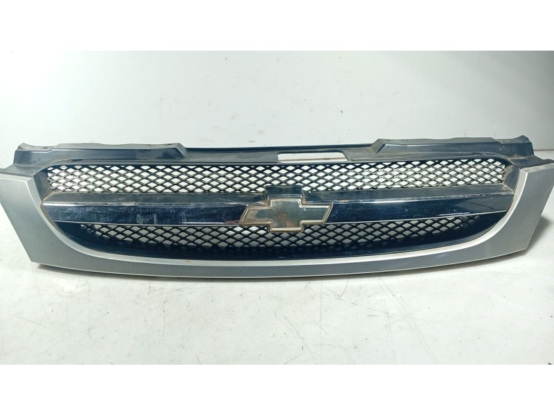 Recambio de moldura para chevrolet lacetti (j200) 1.6 referencia OEM IAM   
