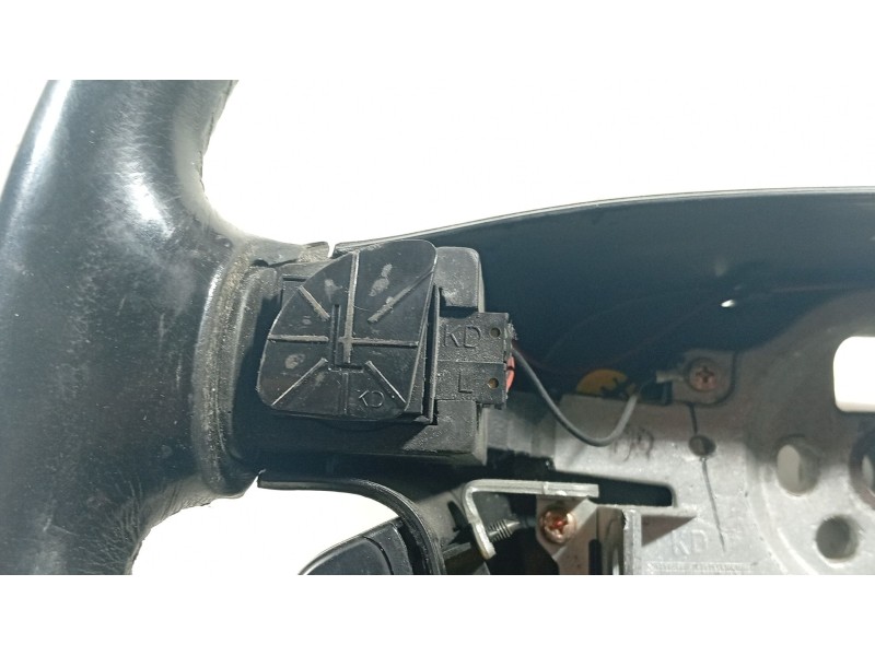 Recambio de volante para chevrolet lacetti (j200) 1.6 referencia OEM IAM   
