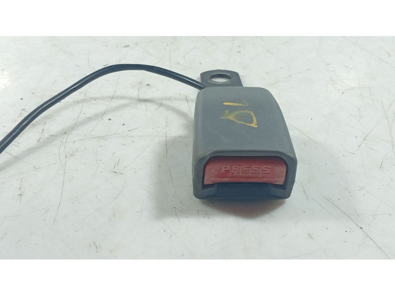 Recambio de anclaje cinturon delantero izquierdo para chevrolet lacetti (j200) 1.6 referencia OEM IAM   