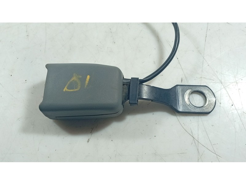 Recambio de anclaje cinturon delantero izquierdo para chevrolet lacetti (j200) 1.6 referencia OEM IAM   