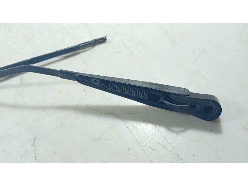 Recambio de brazo limpia trasero para chevrolet lacetti (j200) 1.6 referencia OEM IAM   